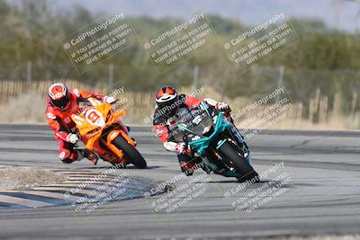 media/Dec-01-2025-Moto Forza (Mon) [[2daa91e15f]]/1-Advanced Group/Session 3 (Turn 3)/